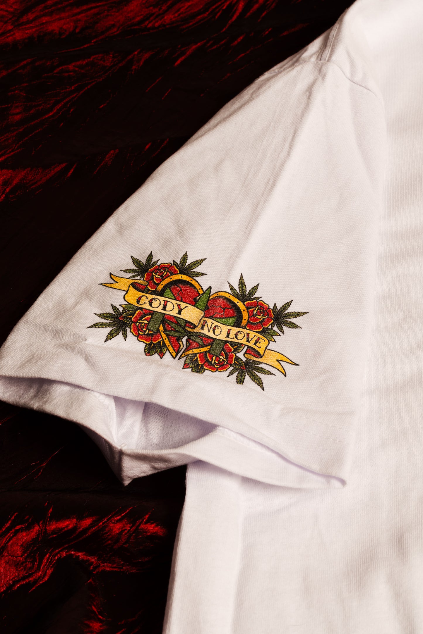 NO LOVE X ALL SMOKE MENS TEE